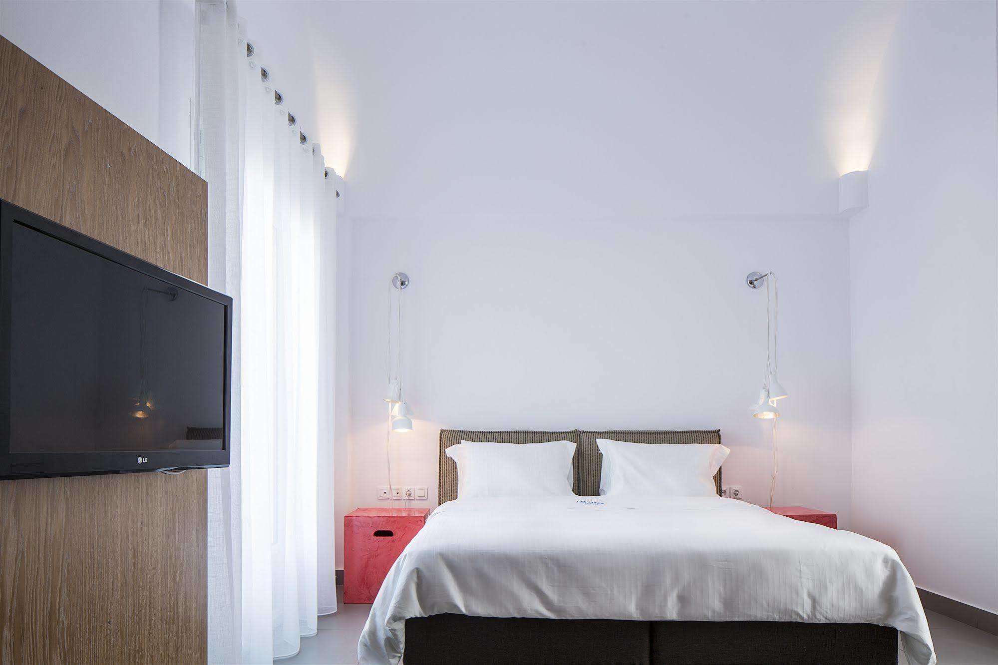 Loizos Stylish Residences Hotel Fira (Santorini)