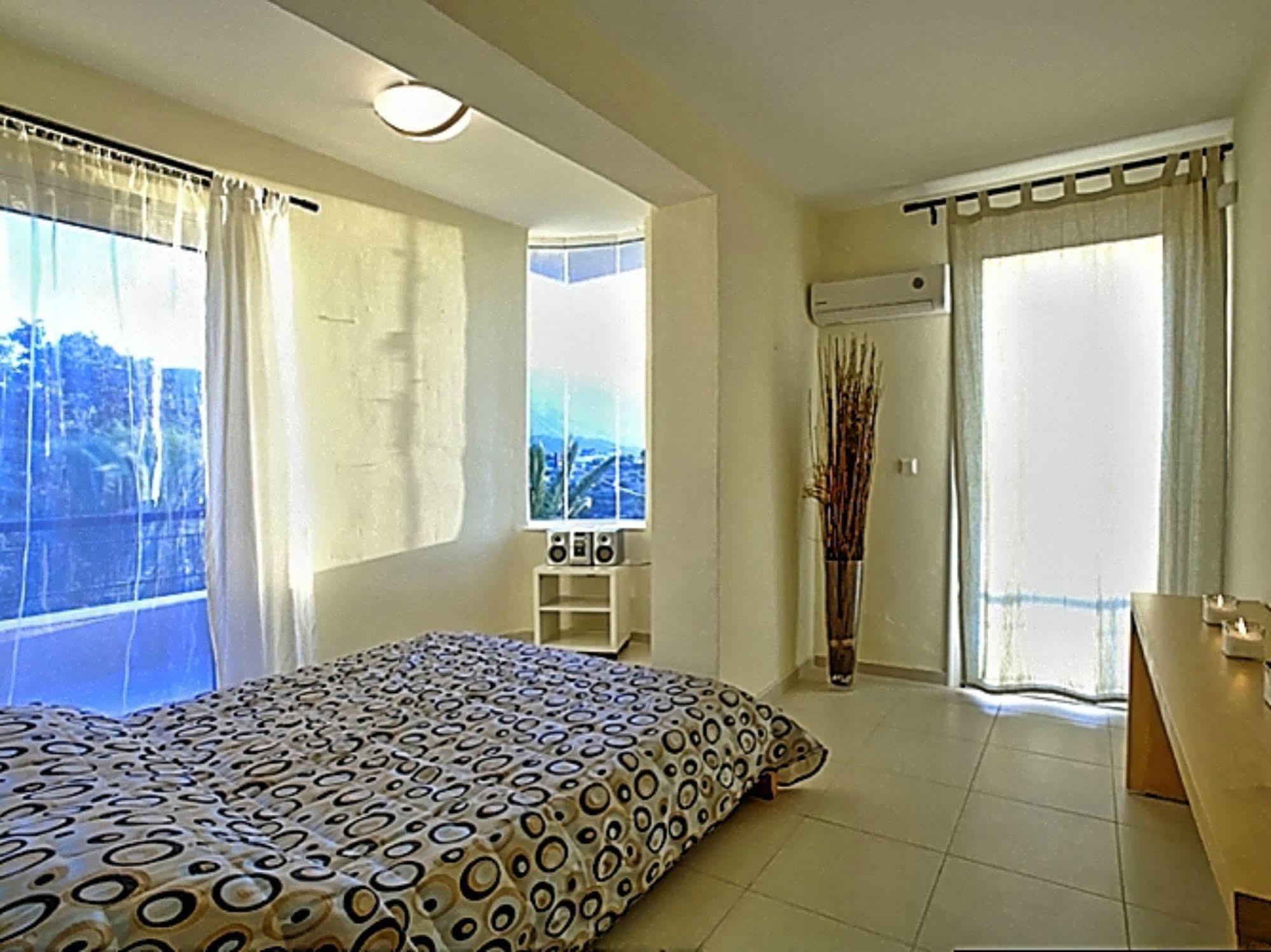 Hotel Discrete Episkopi