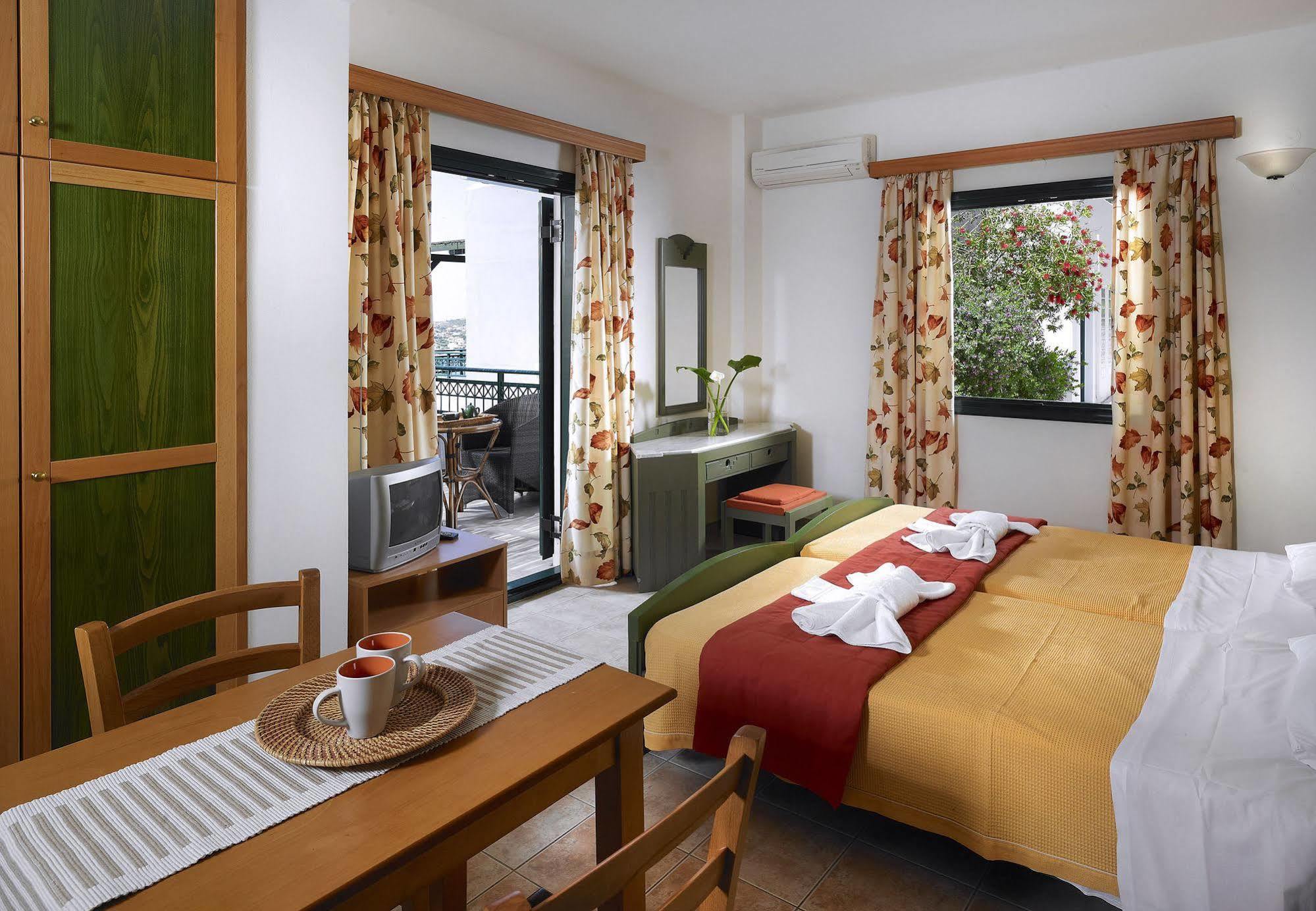 Apartment Erivolos & Ligaria (Crete)