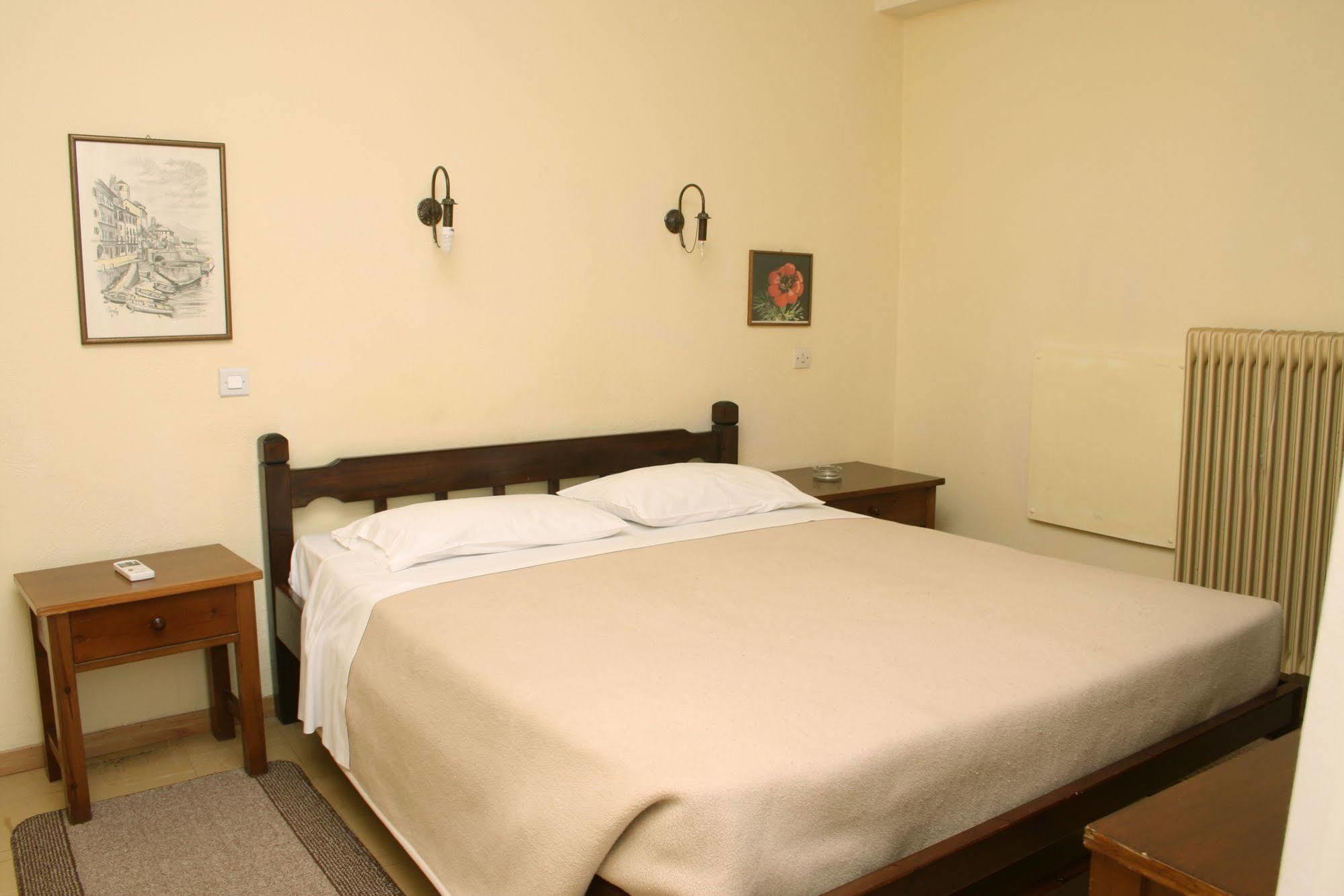 Iliahtides Hotel 3*