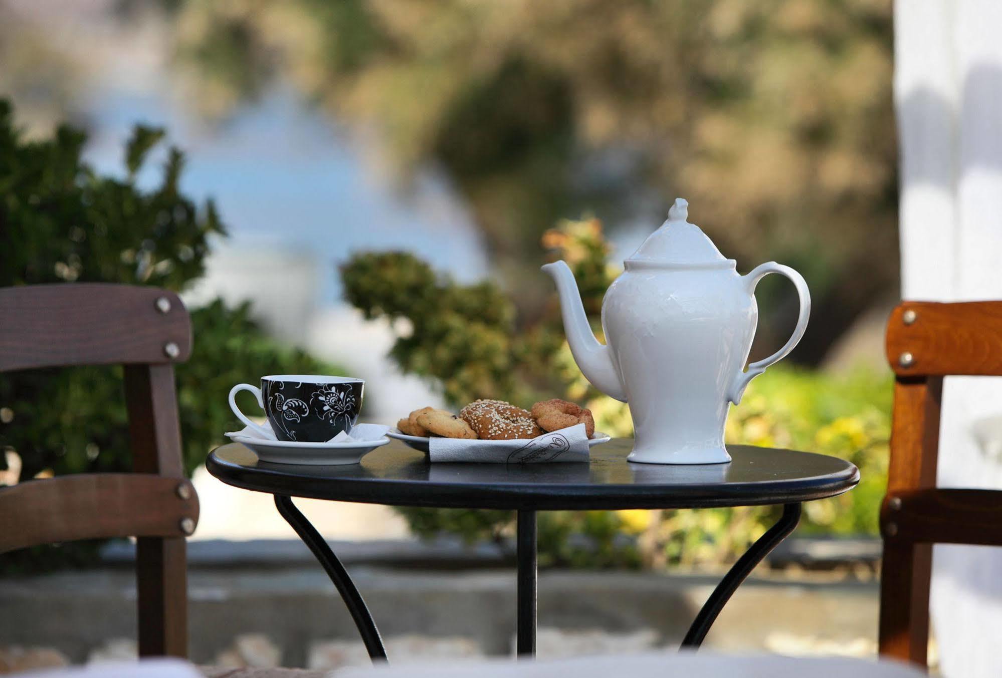 Ostria Aparthotel 3*