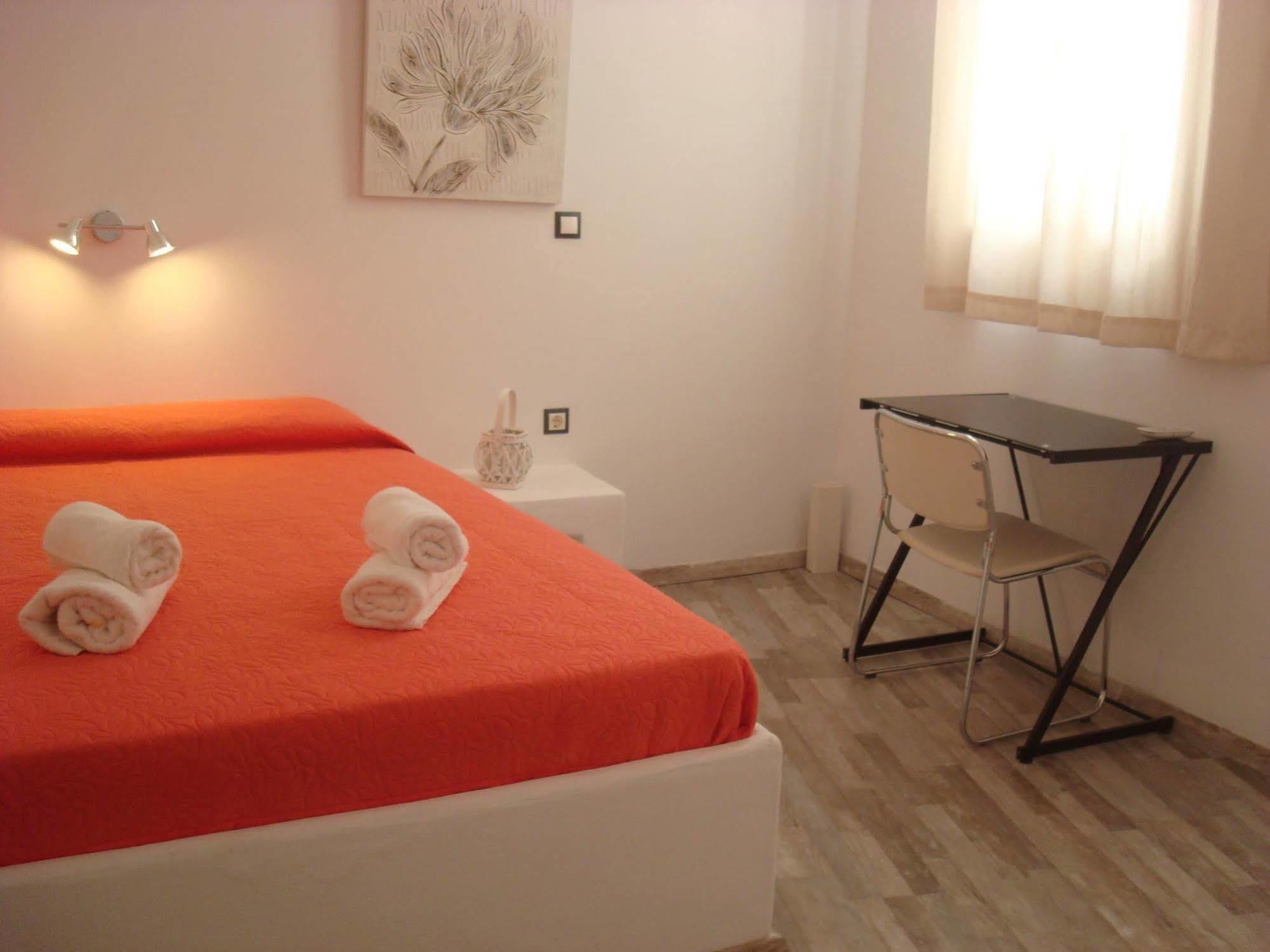 Smaragdi 3* Therma (Ikaria)