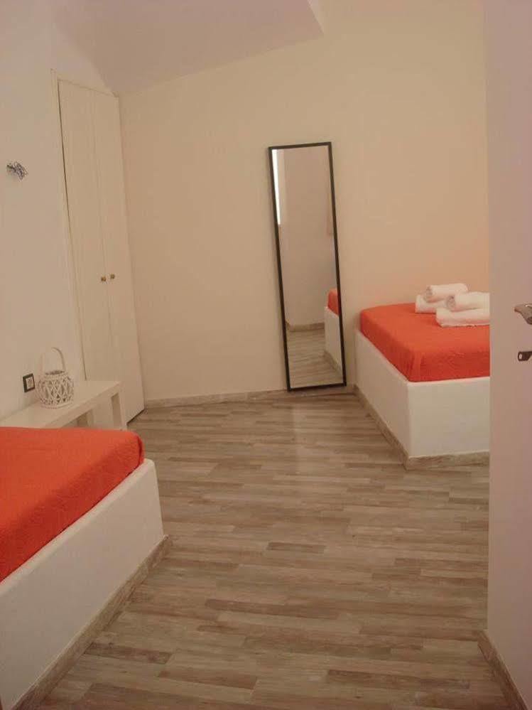 Smaragdi Therma (Ikaria)