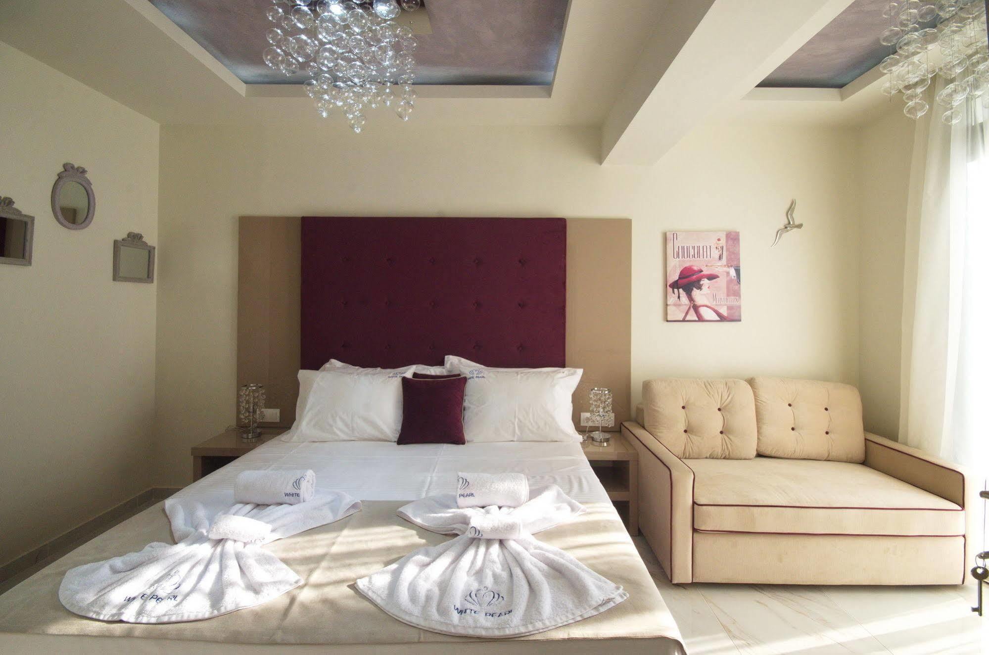White Pearl Luxury 3*