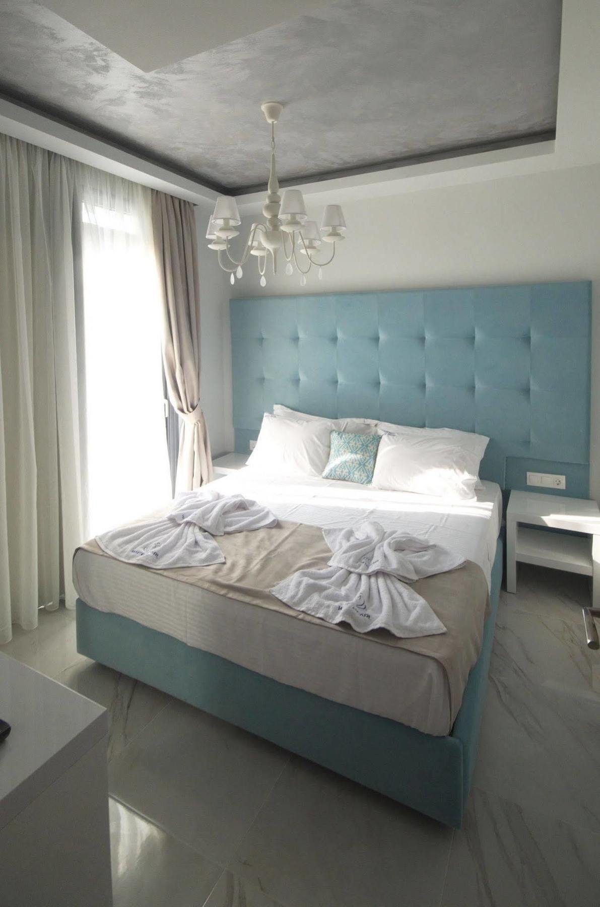 Hotel White Pearl Luxury 3*