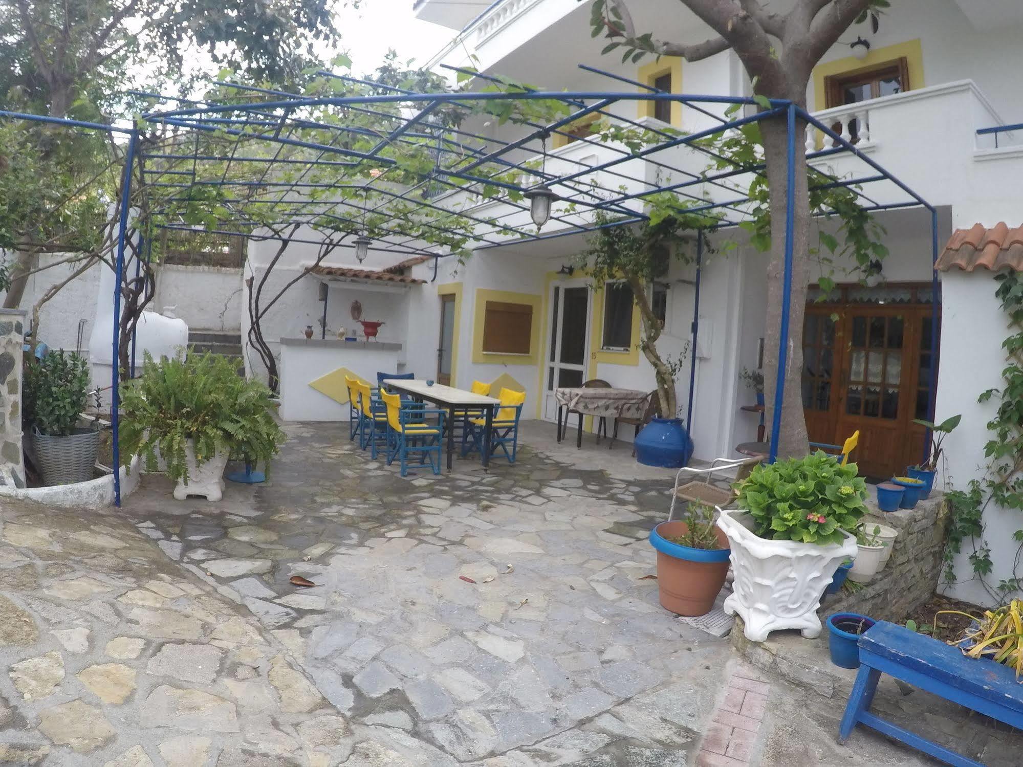 Zafiria * Agios Konstantinos (Samos)