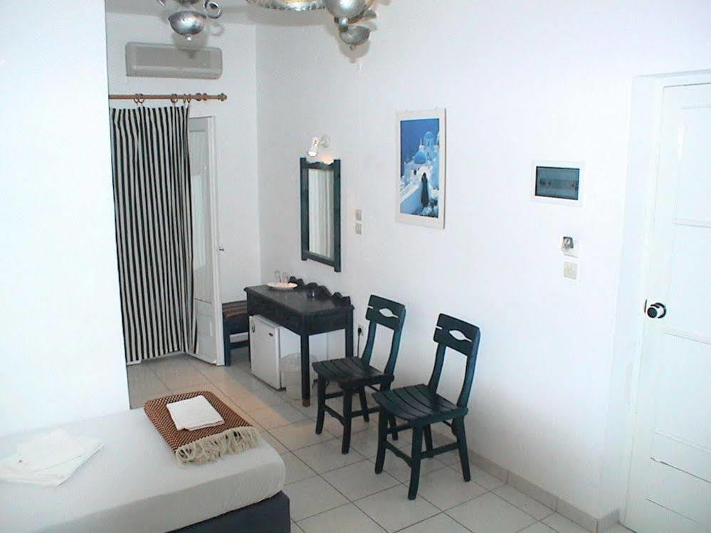Asimina Hotel Fira (Santorini)