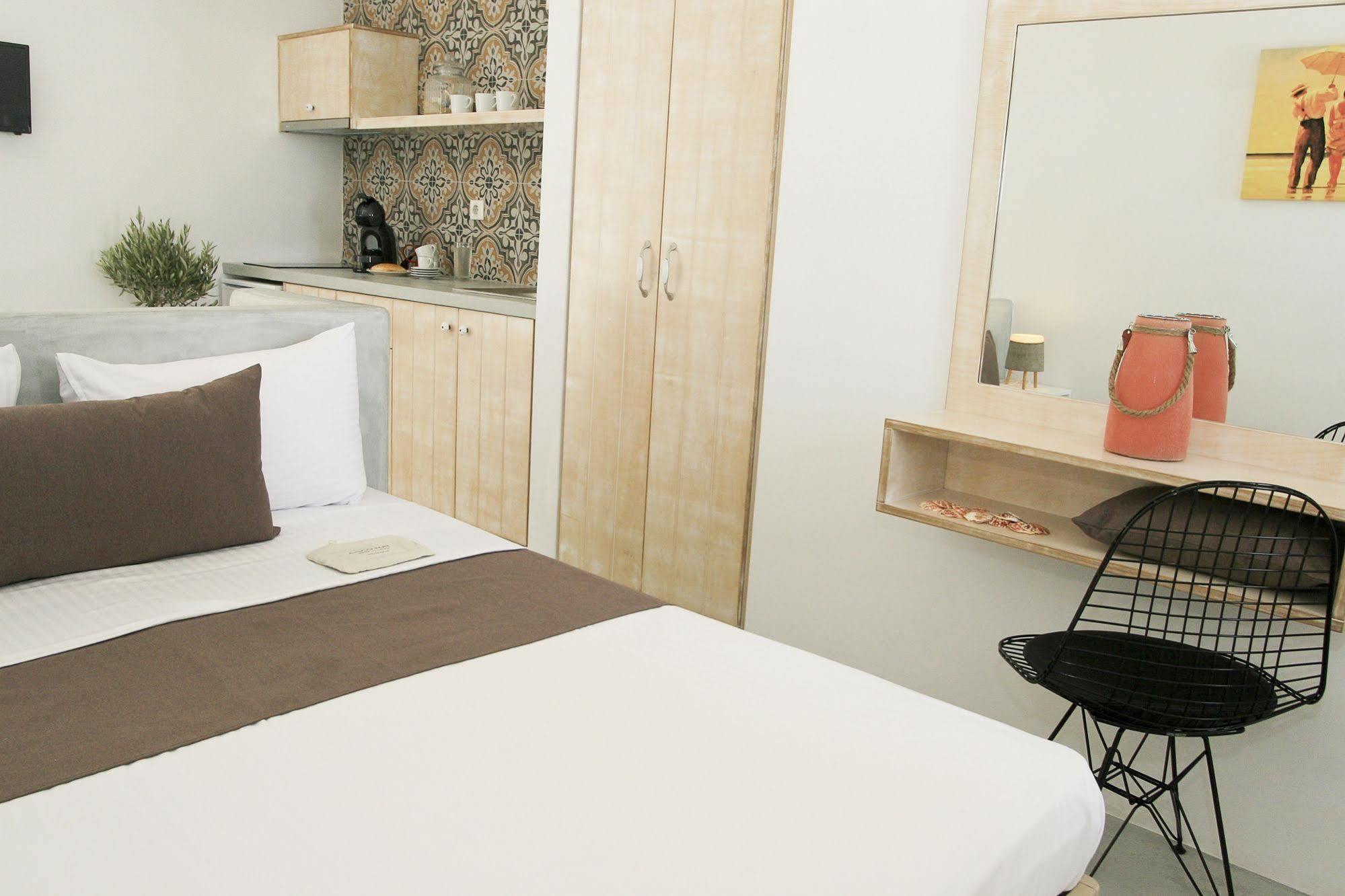 Aparthotel Anatoli Luxury & 2*