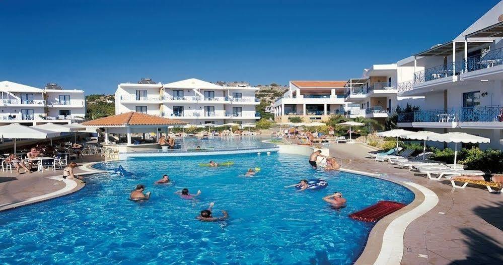 Hotel Islands 2*