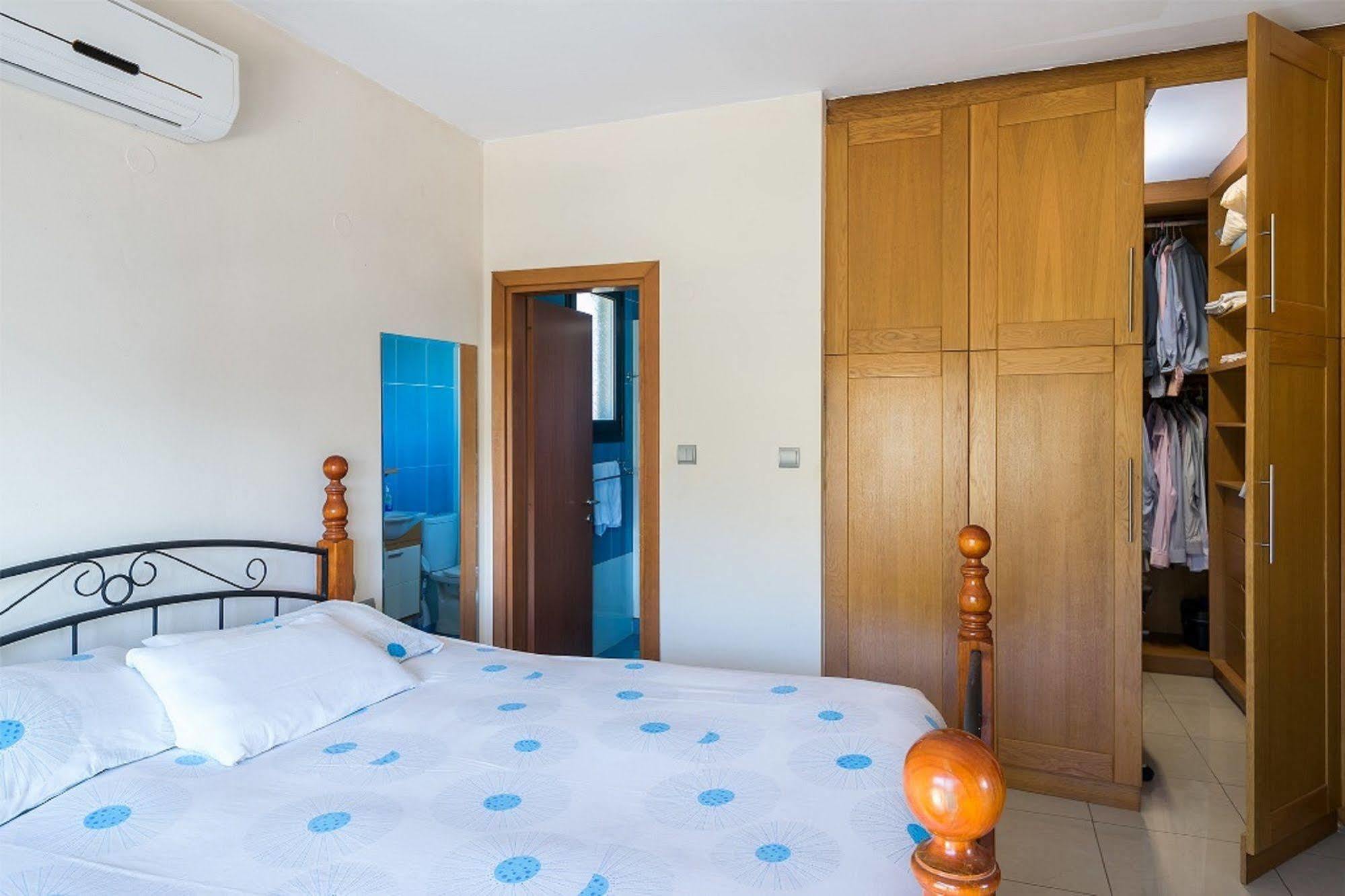 Saint Rafael Apartment *