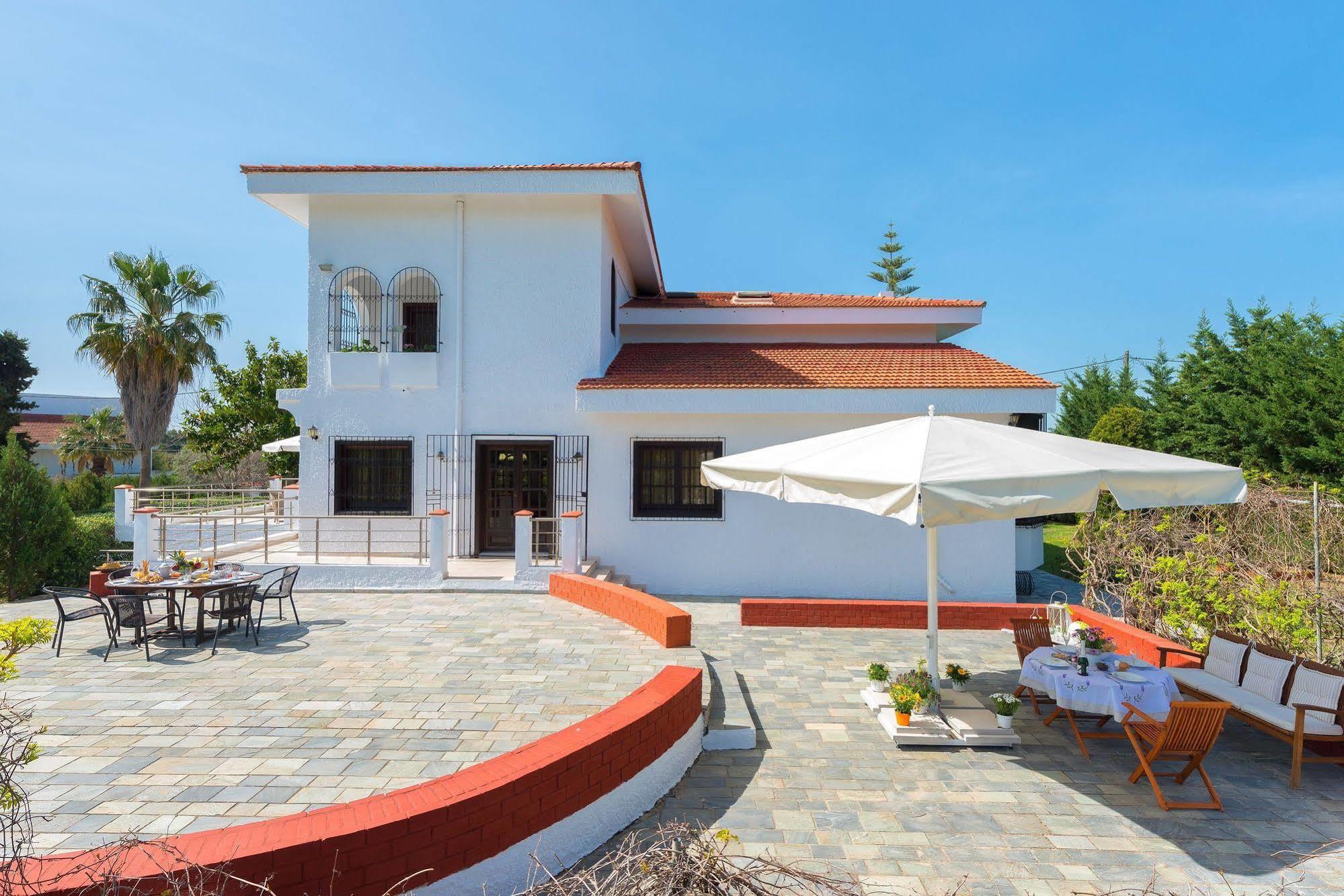 Odysseas Villa