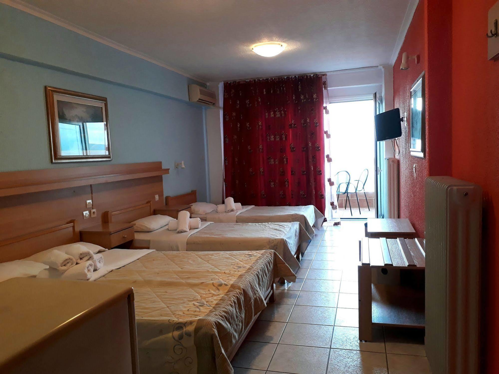 Themis Apartment *