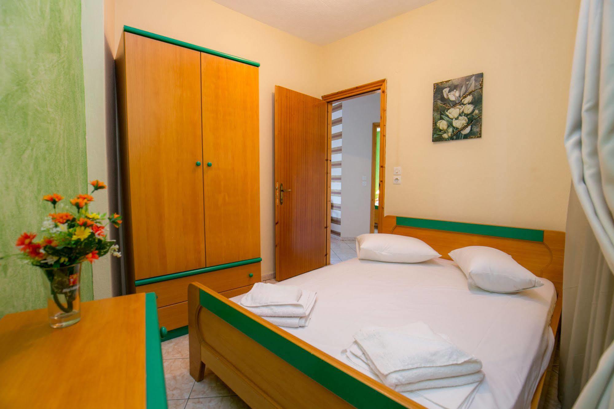 Lina Apartments * Potos