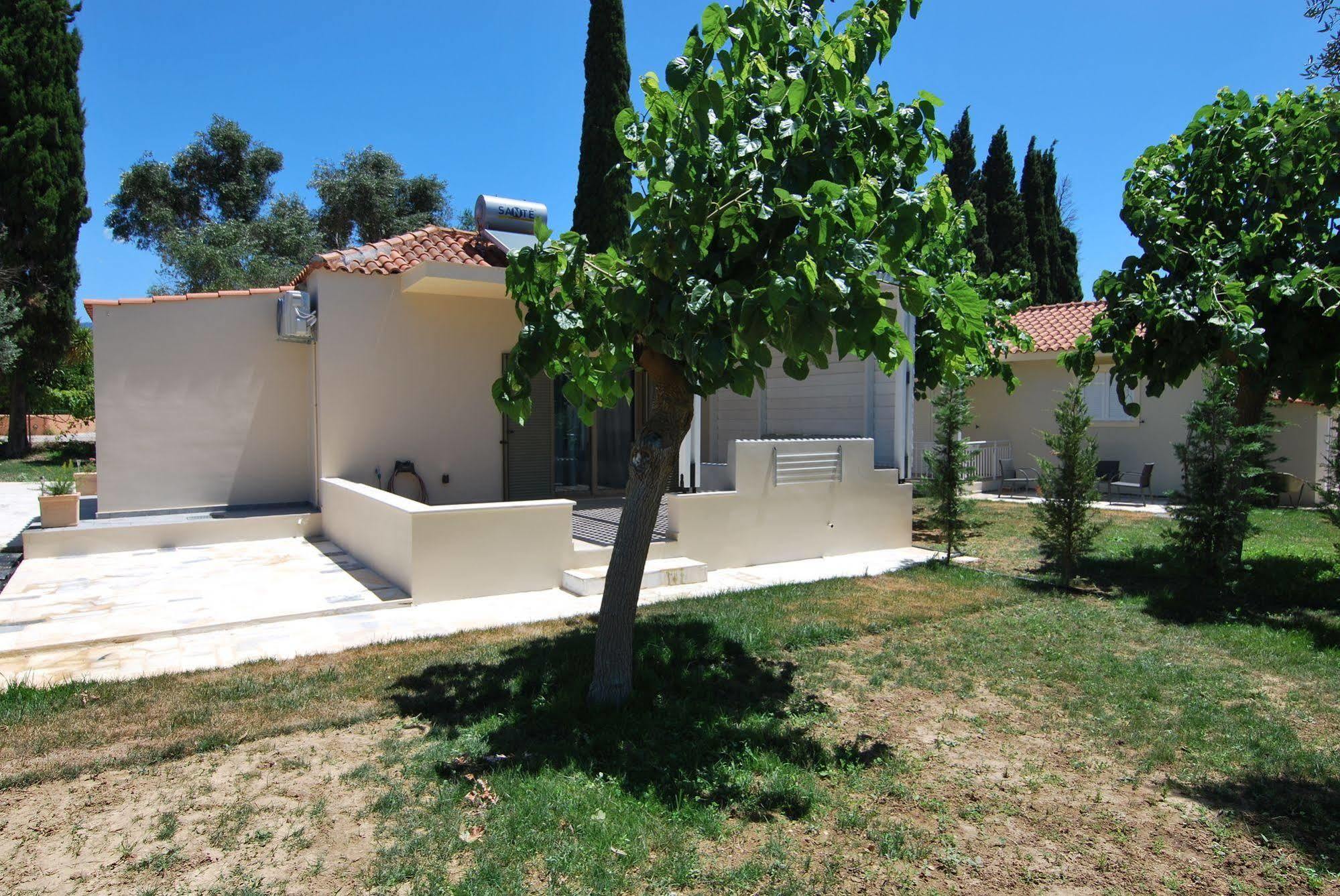 Cypress Garden 3* Mousata