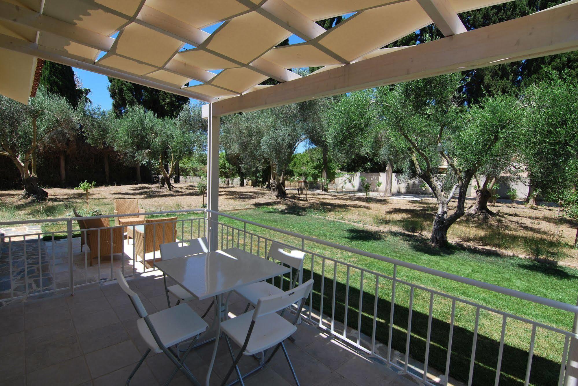 Cypress Garden Hotel