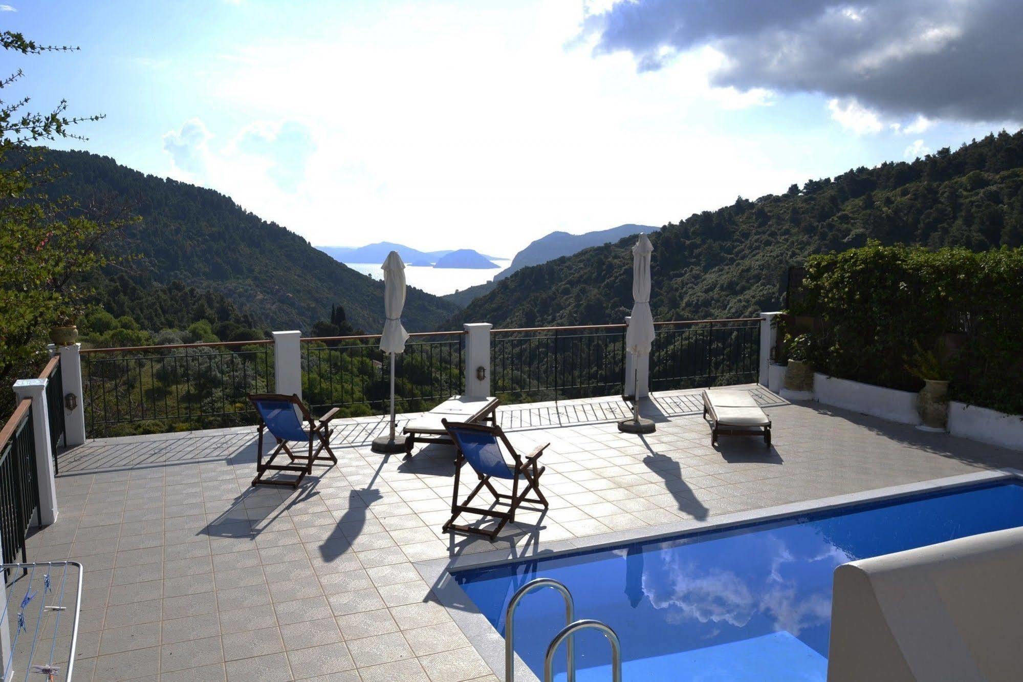 Skopelos Country Villa
