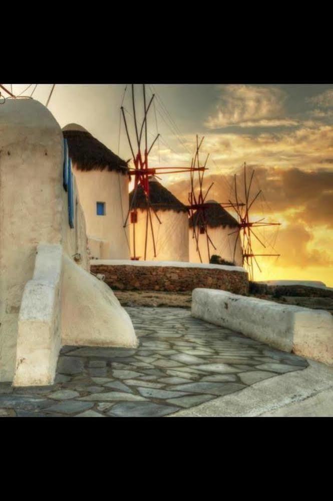 Mykonos Gemm