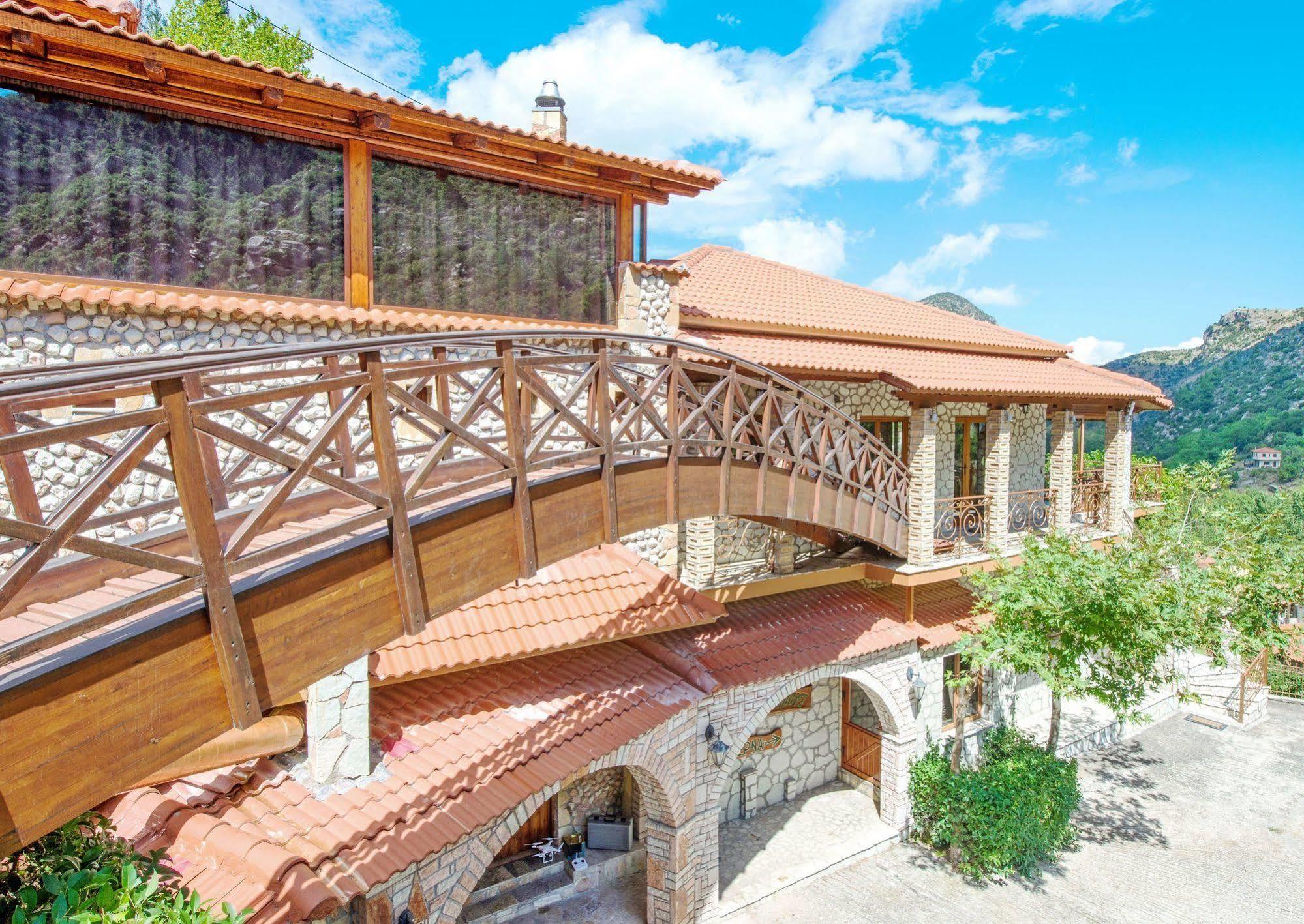 Oneiro Resort Kato Zachlorou