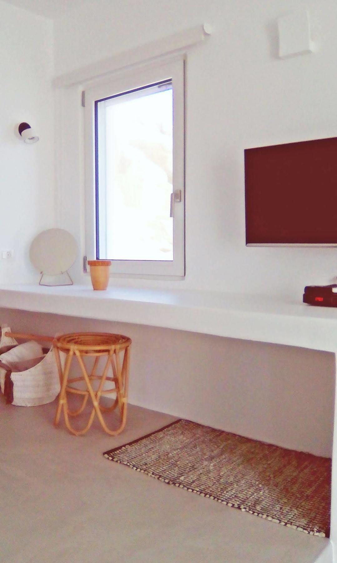 Mykonos Gemm