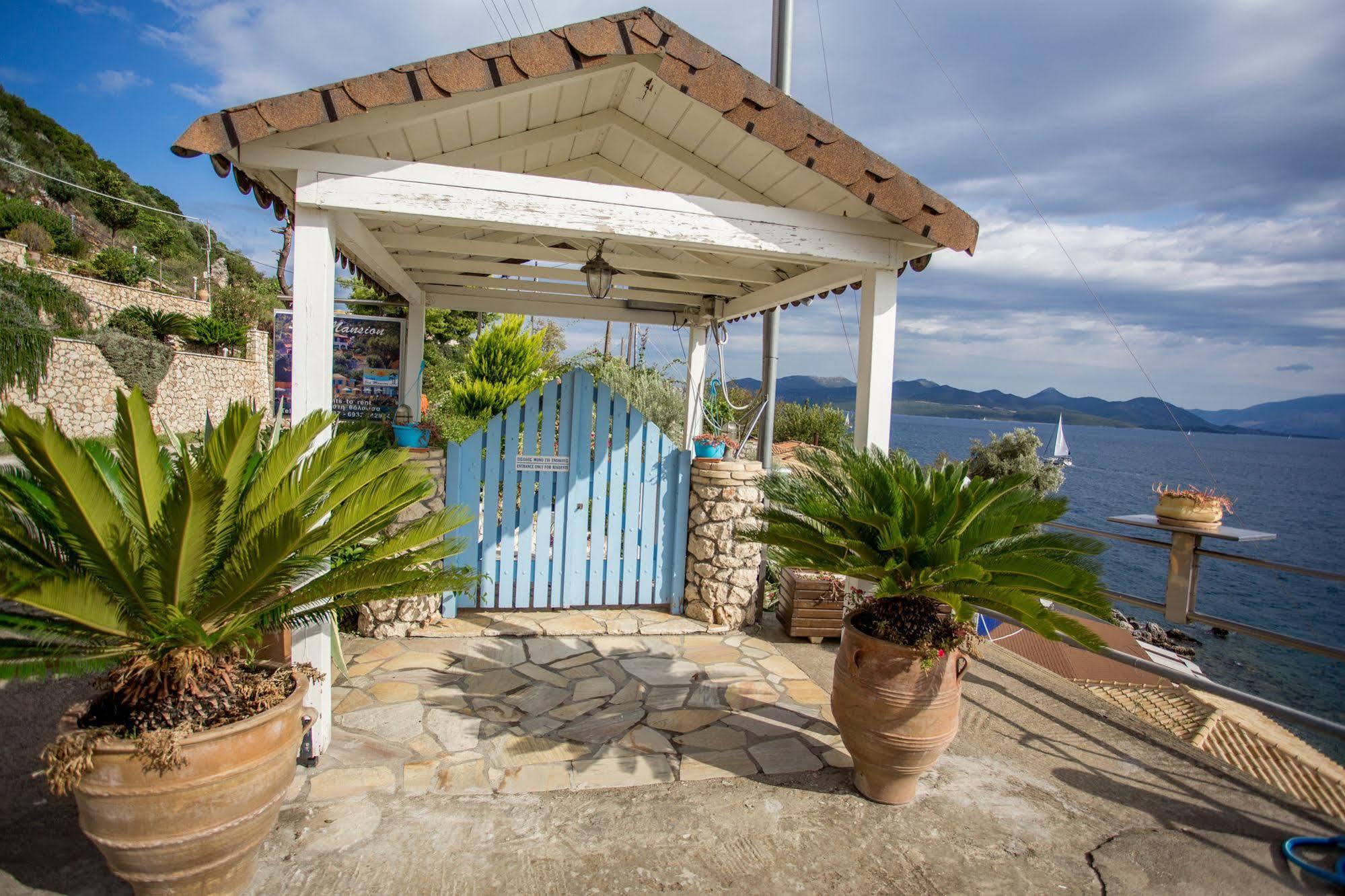 Seamansion Lefkada *