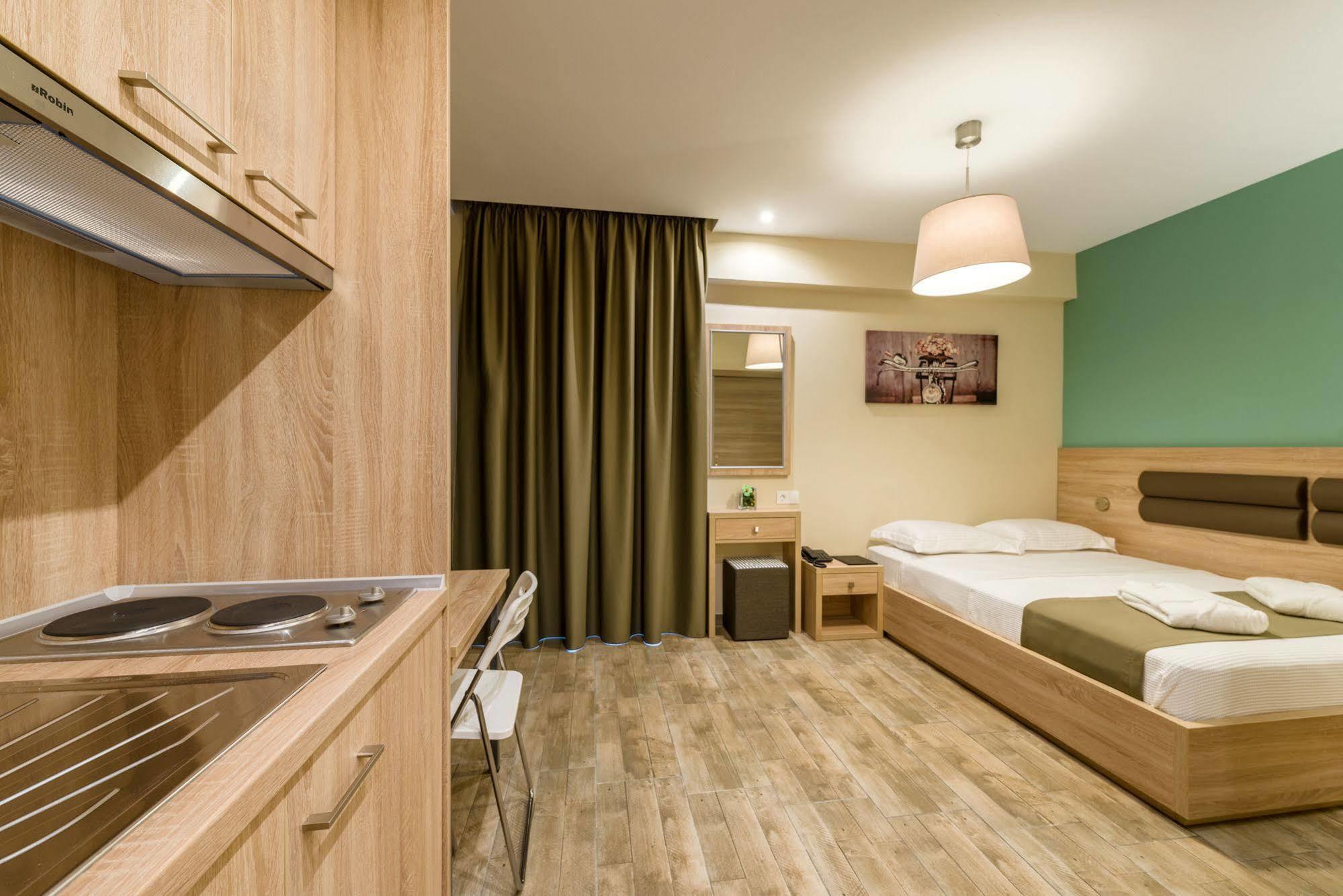 Lagaria Luxury & Apartment *