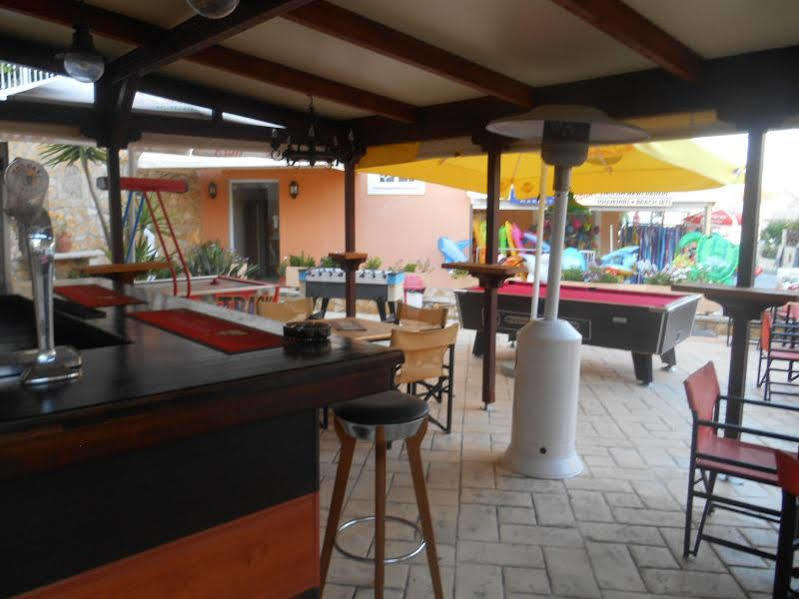 Planos Beach Aparthotel Hotel