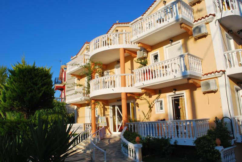 Planos Beach Aparthotel 3* Tsilivi (Zakynthos)