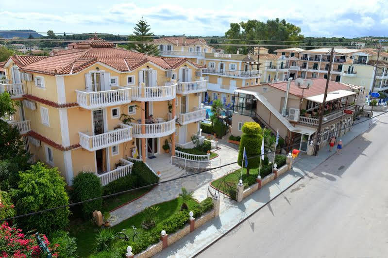 Hotel Planos Beach Aparthotel 3*