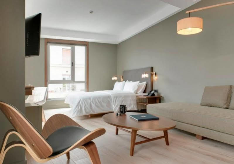 Hotel Spirit Boutique & 4*