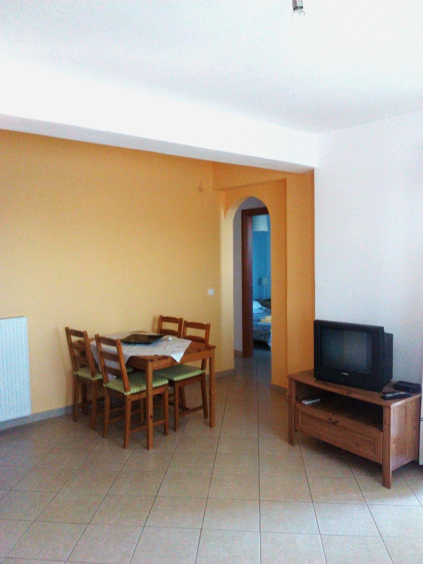 Meltemi Apartment *