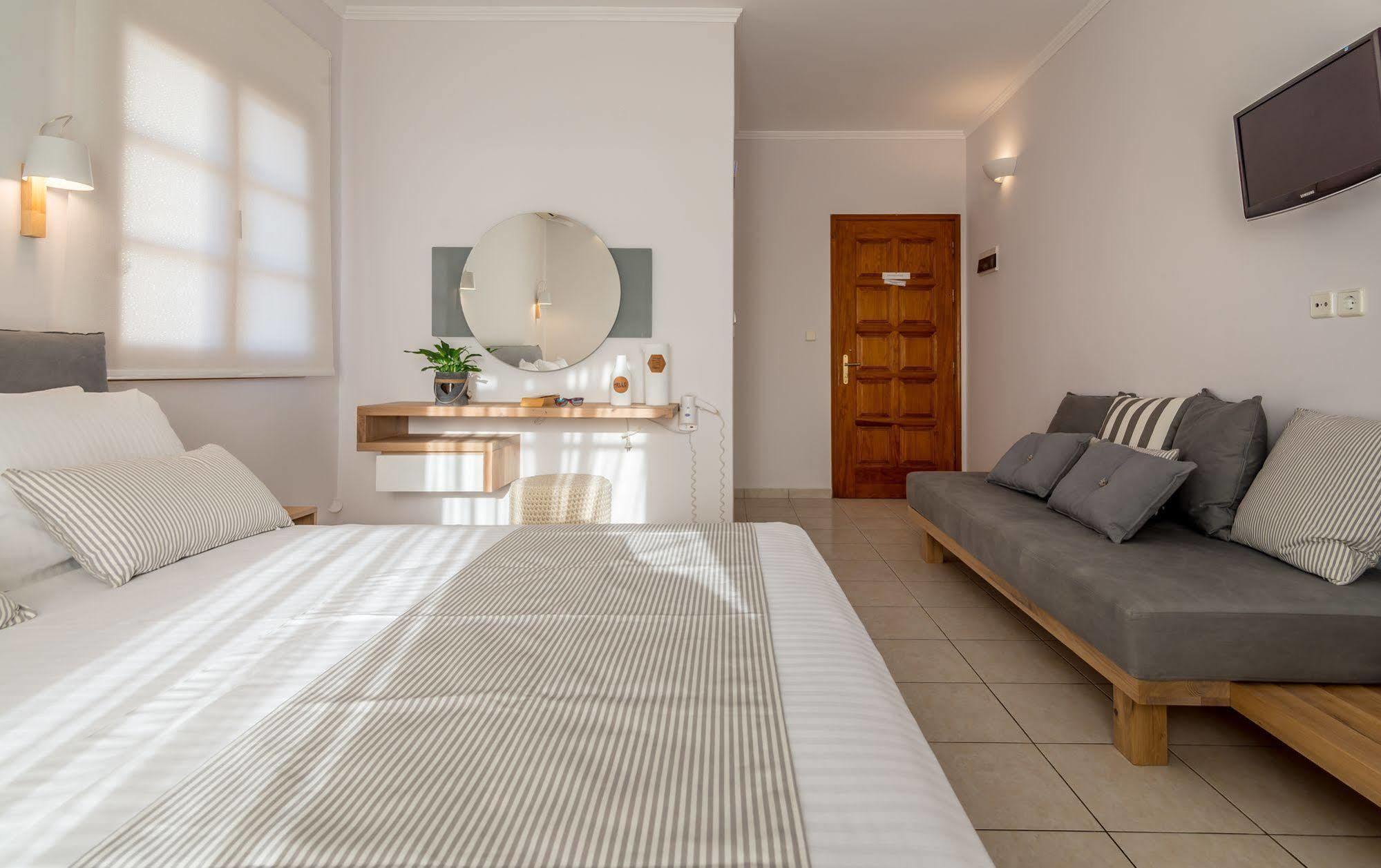 Konstantinos Aparthotel 2*