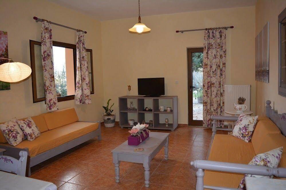 Elianthos Hotel