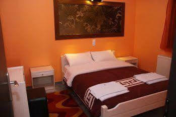 Aparthotel Aphrodite 3*