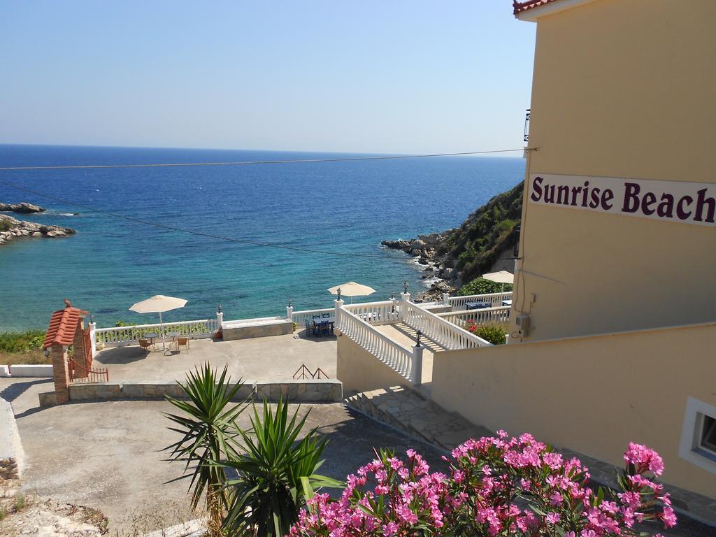Sunrise Hotel