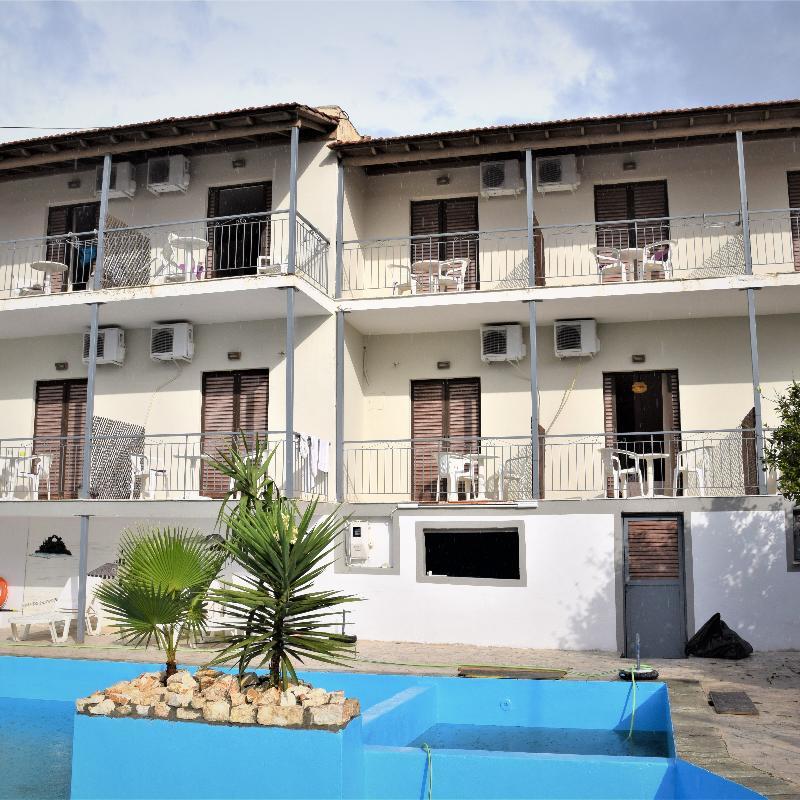 Aragorn Paradise Garden Hotel 3*