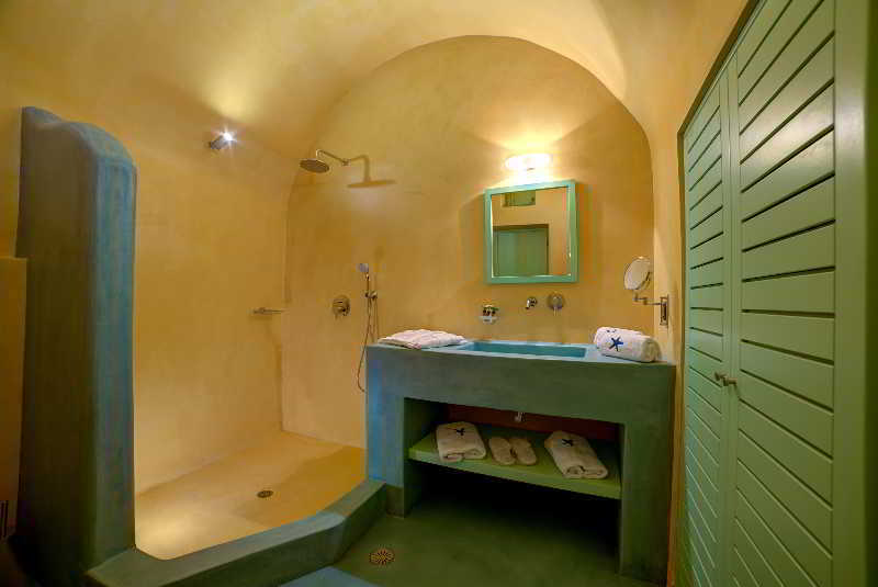 Caldera Cliff 4*