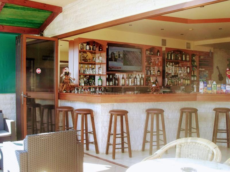 Litsa Hotel 2*