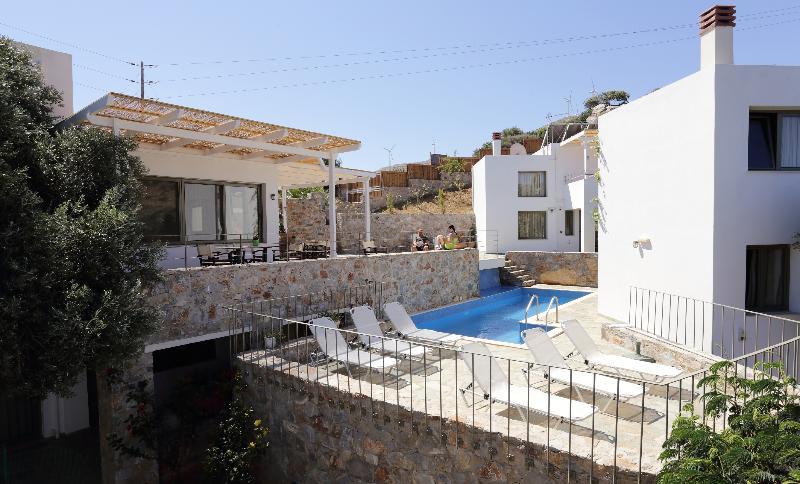 Hotel - Mourtzanakis 3*