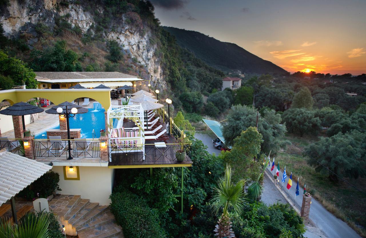 Kastro Maistro Hotel