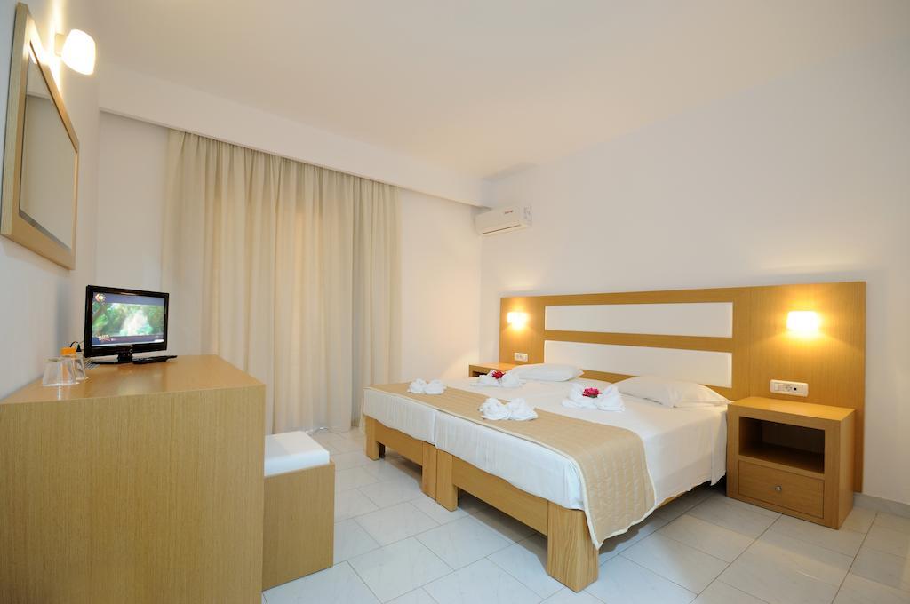 Summer Village Of Hippokrates - Adults Only 4*