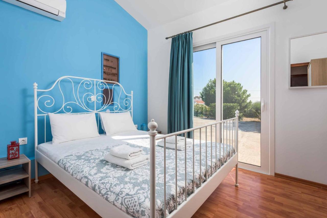 Villa Zizi Sea View *