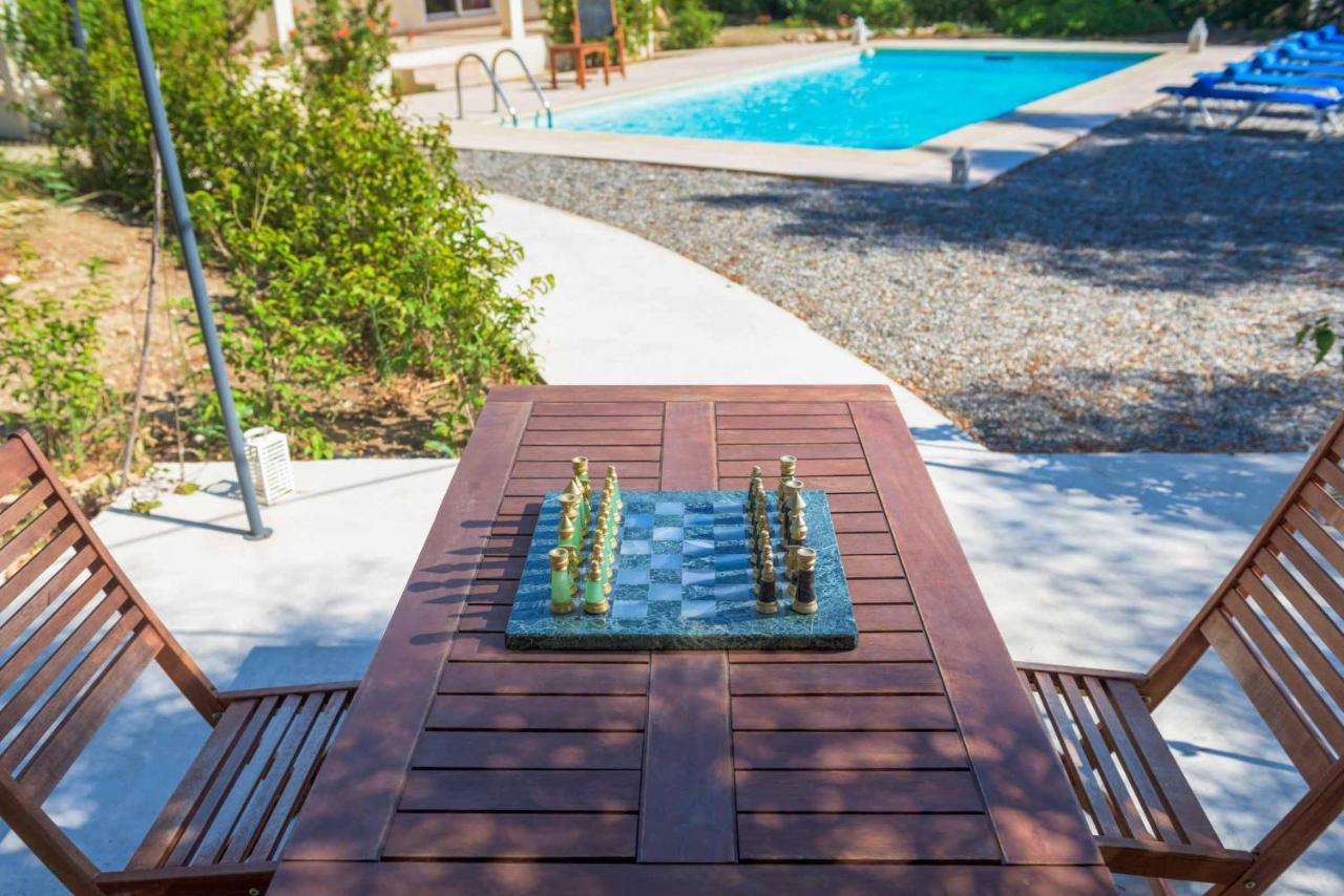 Villa Zizi Sea View *