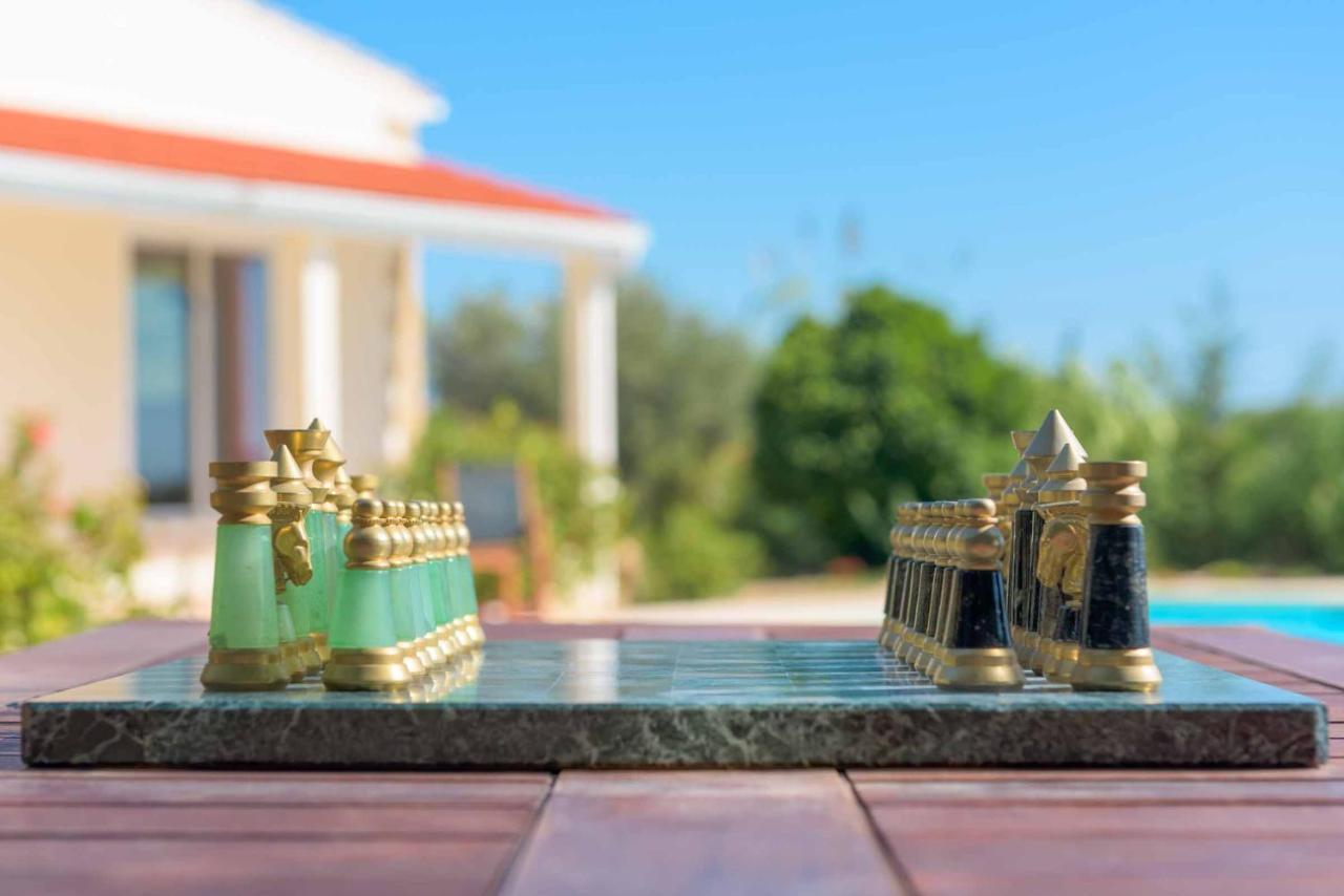 Zizi Sea View Villa Afantou