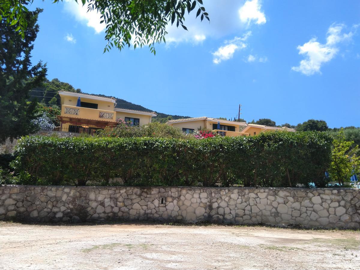Hotel Flisvos 3*