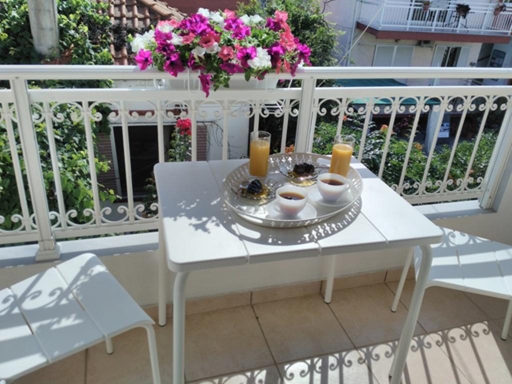 Stratis Summertime Apartment *