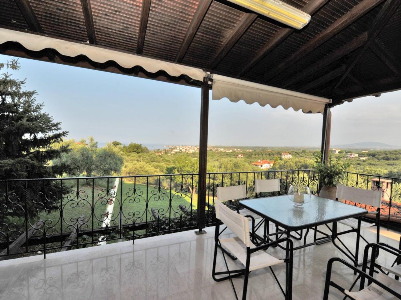 Villa Halkidiki Family - Garden By Travelpro Services Nea Moudania Halkidiki