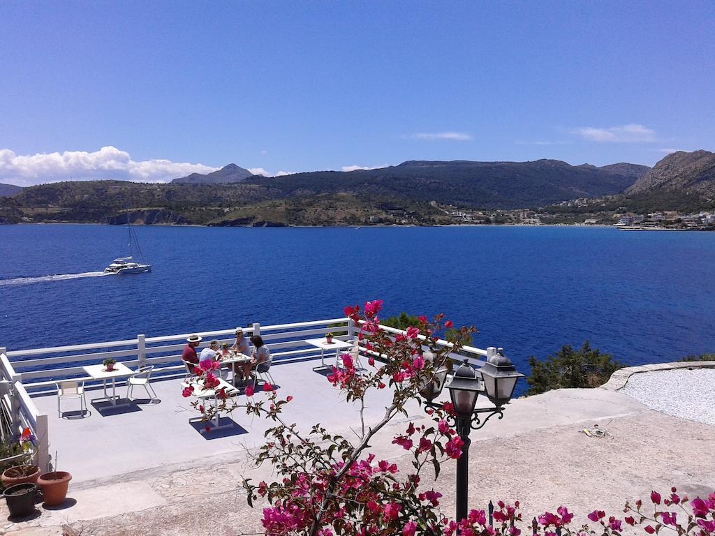 Kavos Bay Seafront Apartment Agia Marina (Aegina)