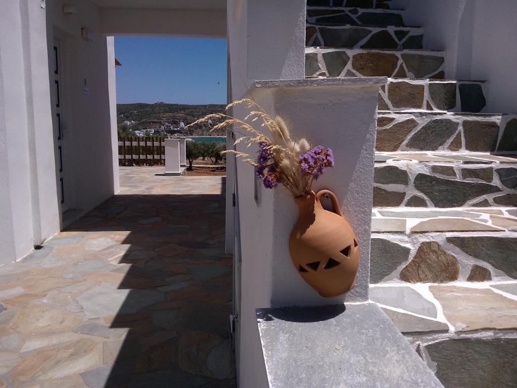 Evdokia * Platis Gialos (Sifnos)