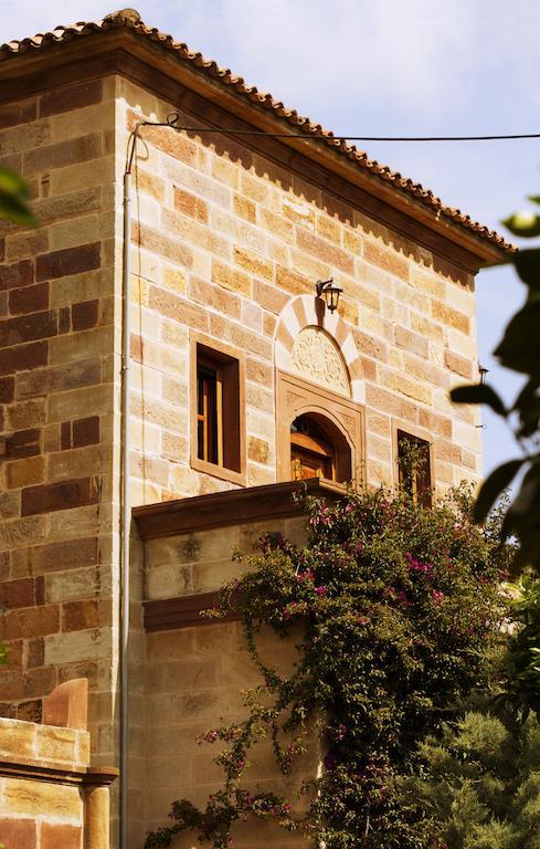 Argentikon Luxury Hotel Kampochora (Chios)