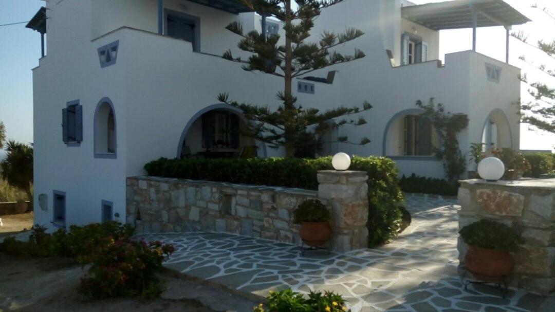 Kapares Apartment *